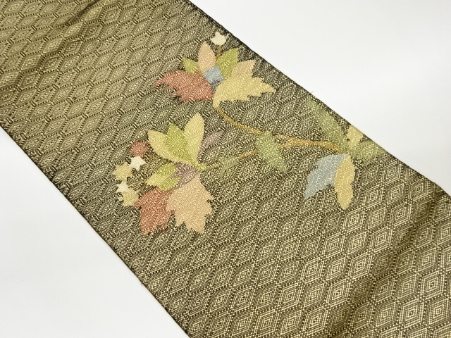 唐花に菱模様織出し名古屋帯